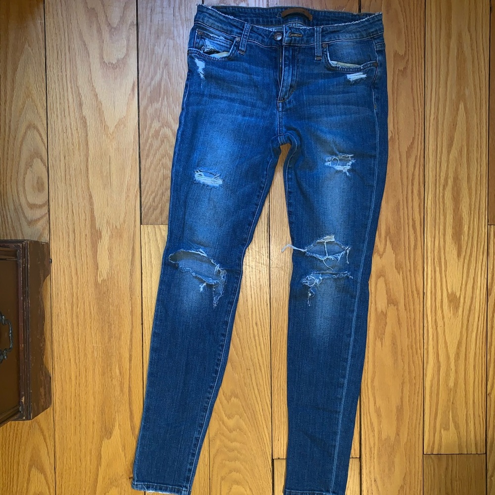 Joe’s Icon Skinny Ripped Jeans - W27
